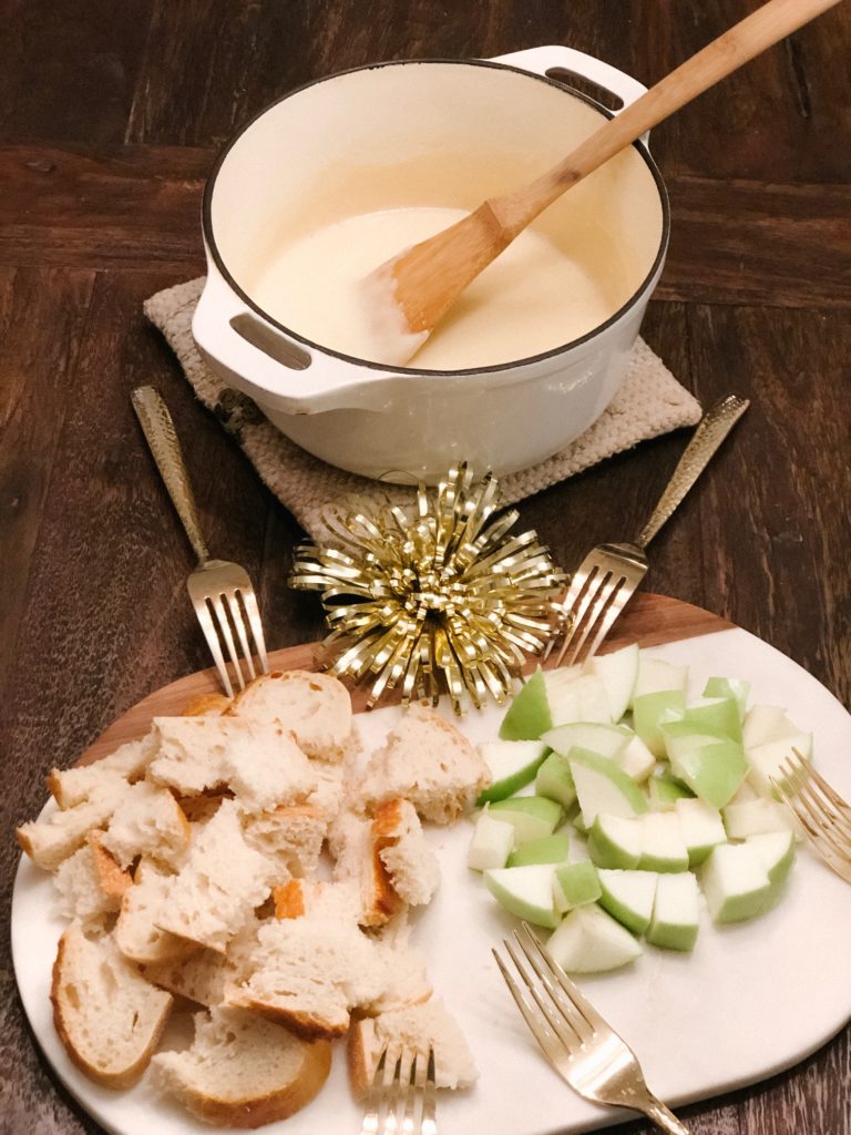 Cheese Fondue with Granny Smith Apples & Baguette